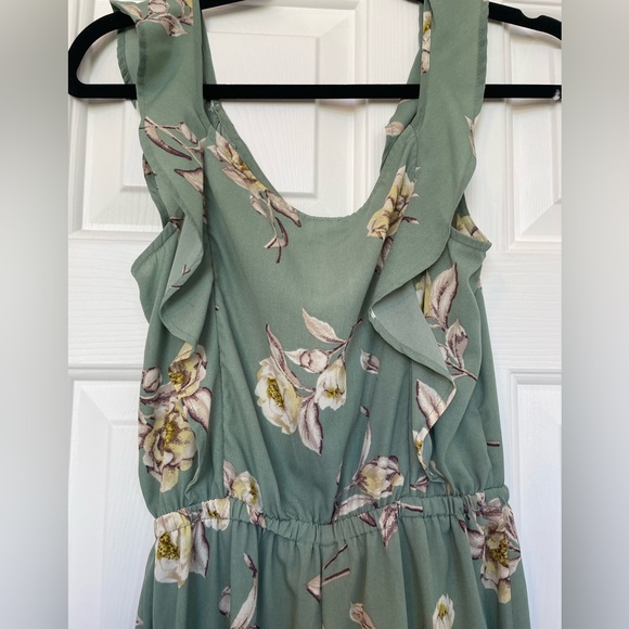 Xhilaration Floral Pastel Green Wide Leg Jumpsuit size XS - Picture 8 of 11